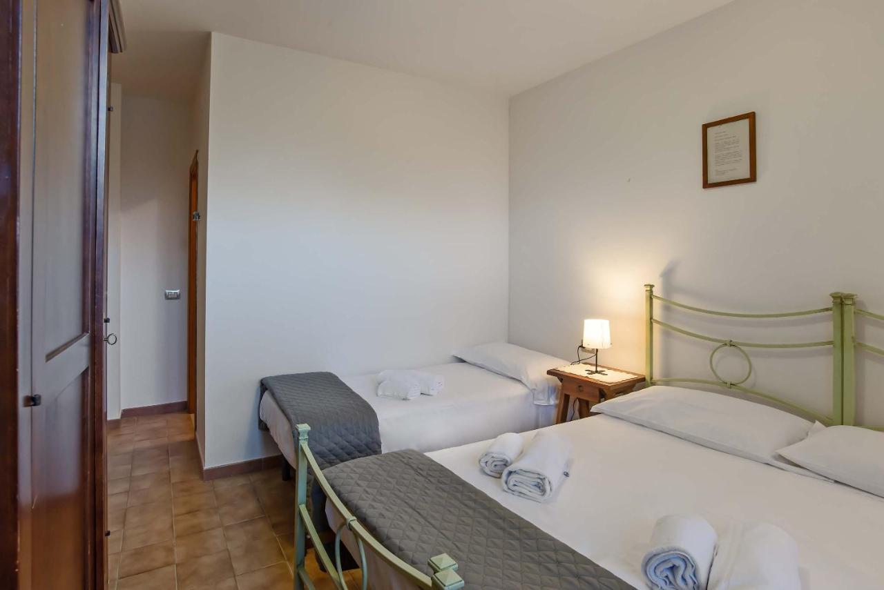 Residenza Di Campagna Montelleri Hotel วิคคิโอ ภายนอก รูปภาพ