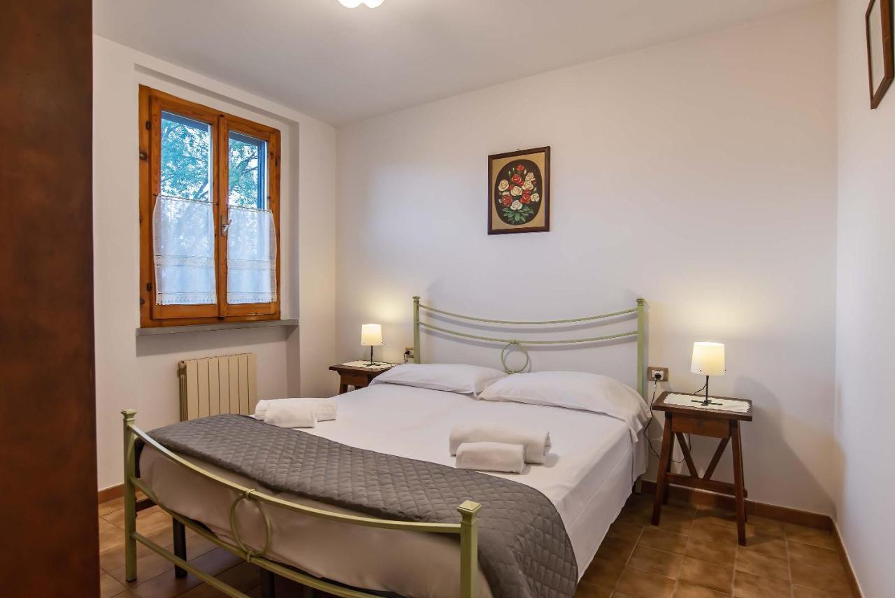 Residenza Di Campagna Montelleri Hotel วิคคิโอ ภายนอก รูปภาพ